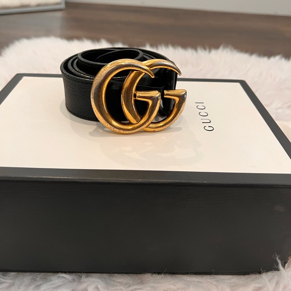 Gucci leather belt